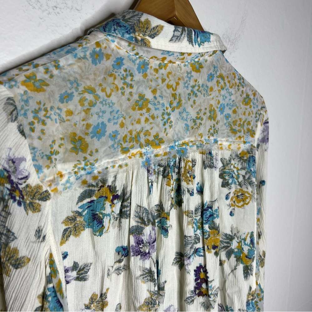Free People Floral Blouse in Cream and Blue - Picture 5 of 10